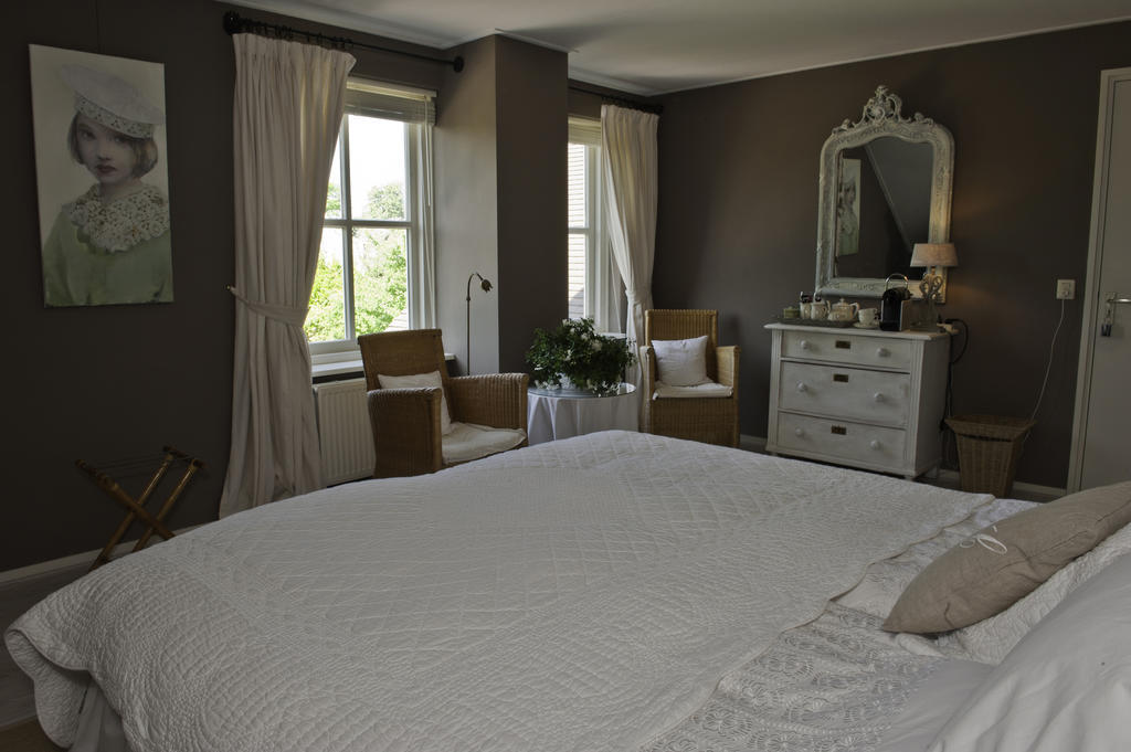 Bed&Breakfast Het Winterkoninkje Zuid-Scharwoude Kamer foto